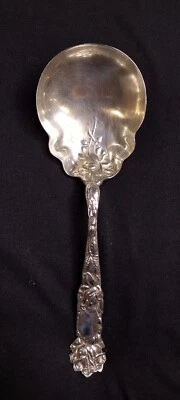 Rosa nupcial (1903) de Alvin Sterling, pieza grande de cuchara para servir ensalada/baya Foto 1 de 4