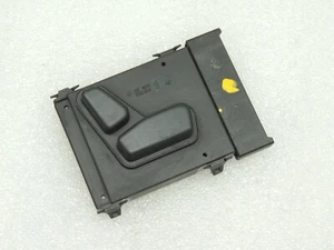 Interruptor de control del asiento delantero derecho original Chrysler Grand Voyager V copiloto - Imagen 1 de 4