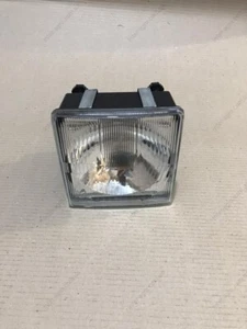 Scheinwerfer MTZ vorne eckig mit Lampe - Bild 1 von 3