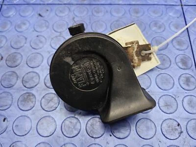 Bocina Low Note GM para Acadia Escalade Tahoe Yukon Silverado OEM 84594590 Foto 1 de 4