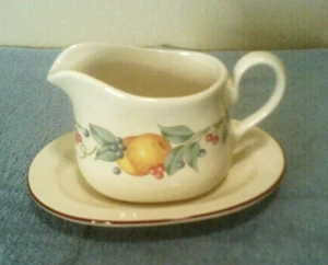 Abundancia Fruta Corningware Salsa Barco y Bajo Plato - Imagen 1 de 5