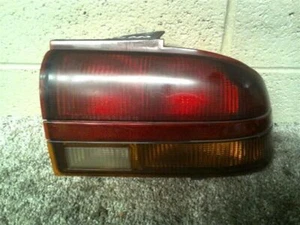 PASSENGER RIGHT TAIL LIGHT SEDAN FITS 93-95 SATURN S SERIES 1051 - Picture 1 of 2