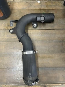 15 AUDI A3 INTERCOOLER LADO DERECHO MANGUERA AIRE TUBO TUBO 5Q0145770A OEM - Imagen 1 de 6