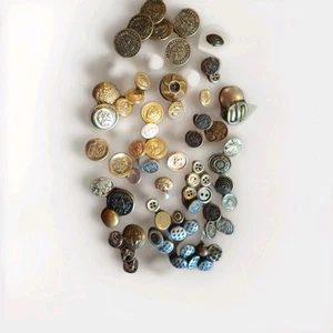 Vintage Military Buttons Uniform Collectibles Lot Of 66 Old Buttons - Picture 1 of 5