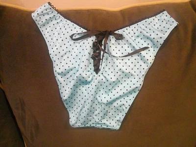 Bikini vintage 2004 Victoria Secret piscina azul punto negro talla grande Foto 1 de 4