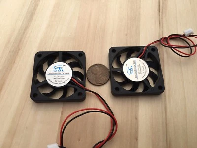 2 Pieces 12v 4007s Gdstime Computer 2pin 40x40x7mm DC Cooling Fan brushless C27 - Image 1 of 4