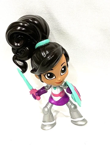 Nella The Princess Knight Knightly Adventures Figure Cover