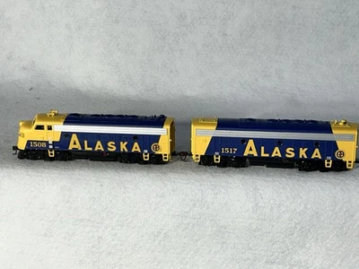 Nice Athearn RTR Alaska RR F-7A/B Engine Set HO (A Powered;B Dummy) - Image 1 of 4