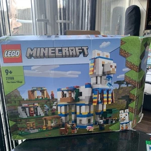 LEGO Minecraft: The Llama Village (21188) - Picture 1 of 13