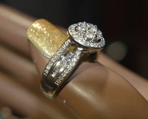 10-k White Gold Natural Diamond Halo Ring 1cttw - Picture 1 of 8