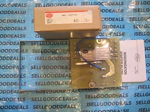 Fireye 60-1764 MM-1 Adapter for RA890 601764 New - Picture 1 of 3
