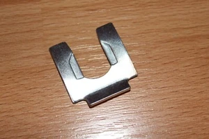 Bremsschlauchhalter Halter für Bremsschlauch Multicar M25 IFA DDR Fortschritt - Bild 1 von 1