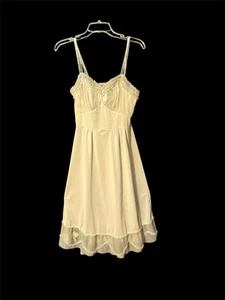 Vintage Shadowline Nightgown Dress 36 Green  - Picture 1 of 6