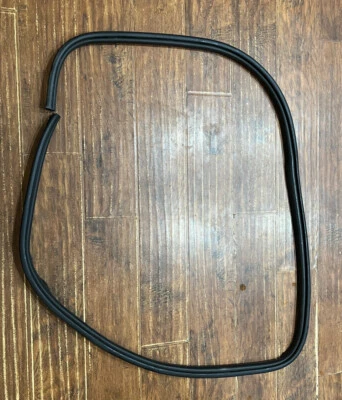 10-19 Ford Taurus Front Right RH Passenger Door Weatherstrip Strip Seal OEM - Image 1 of 3
