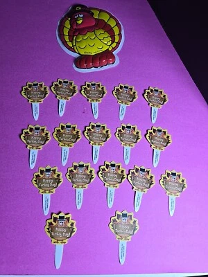 17 Thanksgiving Cupcake Pics Picks & 1 Turkey Shaped Cake Decor. Decopac Holiday - Image 1 of 4