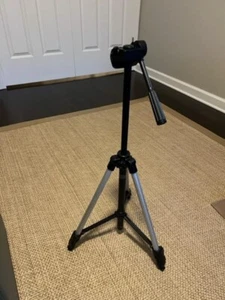 VELBON CX-300 Lightweight Photo/Video Tripod In Original Box - Picture 1 of 3