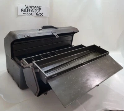 Military Carry Tool Box Metal Cantilever Vintage Heavy Duty 22×10x13 Mechanic  - Image 1 of 4