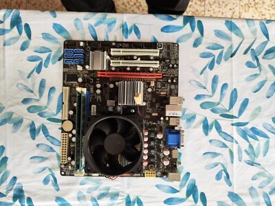 Scheda madre asus M2N68-LA - Immagine 1 di 4