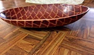 Beautiful African Hand Carved Muhuhu Kenya Wood Oval Giraffe Bowl 12x6x3 - Picture 1 of 6