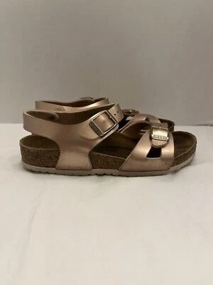 Sandalias Birkenstock Jóvenes 32 Niñas Rio Hebilla Tirantes Correa Oro Rosa Foto 1 de 4