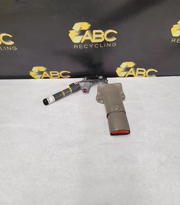 2005-2007 Dodge Caravan Front Seat Belt left LH 05-07 OEM Foto 1 de 4