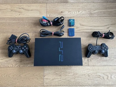Console Sony PlayStation 2 SCPH-30001 com controles e cabos - Testado funcionando - Imagem 1 de 4