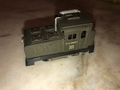 RIVAROSSI HO SCALE U.S. ARMY 301 DIESEL SWITCHER LOCOMOTIVE - Image 1 of 4