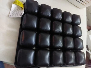 Roho Anti Dekubitus Sitzkissen Rollstuhl Luftkissen 45x40x8cm - Bild 1 von 2