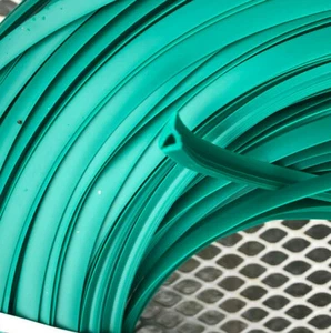 Perfil inferior de 90 m, perfil, goma de borde, relleno de listones, verde, 7,5 mm, Tabbert - Imagen 1 de 5