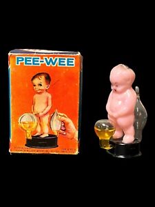 Vintage Bubbling Pee-Wee Peeing Baby Boy Working Novelty Toy in Box #90578