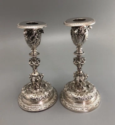 Candelabros victorianos plateados de Elkington 1878 HEZX Foto 1 de 4