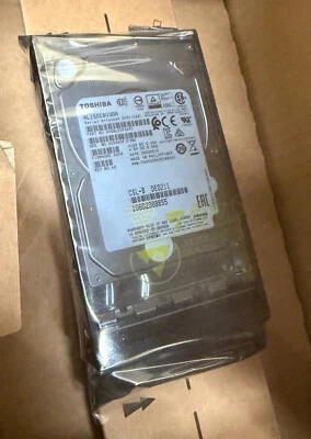 Fujitsu 300GB 10k SAS  12G 2,5" SFF HotPlug HDD S26361-F5550-L130 NEU - Bild 1 von 2