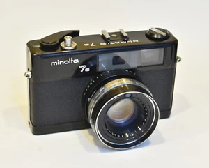 Rare Minolta Hi-Matic 7S Black Fonctionne Objectif 1 :1,8 f=45mm Bon état - Bild 1 von 8