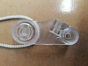ACMEDA CHILD SAFETY CORD & CHAIN TENSIONER x 1 FOR BLINDS & CURTAINS REG POST - Picture 1 of 7