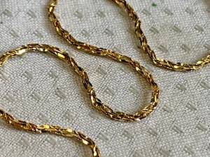 18K Yellow Gold Bracelet 1.32g Fine Jewelry 7.5" Twisted Rope Chain Spring Ring - Picture 1 of 24