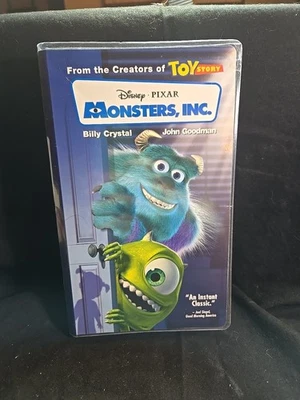 Monsters, Inc. (VHS, 2002) Disney Pixar Clear Clam Shell Case & Blue Tape - D1 Foto 1 de 4