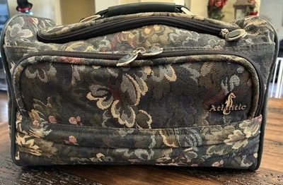 Bolso de viaje Atlantic Vintage tapiz equipaje de viaje de fin de semana verde tostado floral Foto 1 de 4