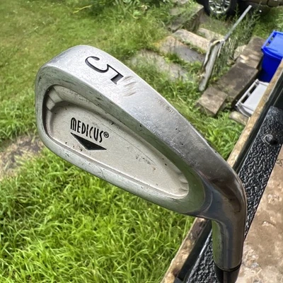 Medicus 5 Dual Hinge iron Golf Club RH Swing Trainer Right Hand 37.5” - Image 1 of 4