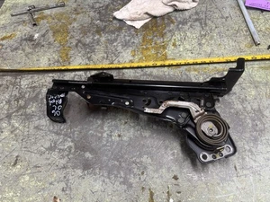 05-06 OUTLANDER  Right Pass. Side Front Seat Outer Track Recliner - Picture 1 of 16