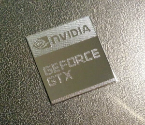 Nvidia GeForce GTX Silber Chrome Aufkleber 17 x 18mm gleiches Design wie Nvidia OEM - Bild 1 von 1