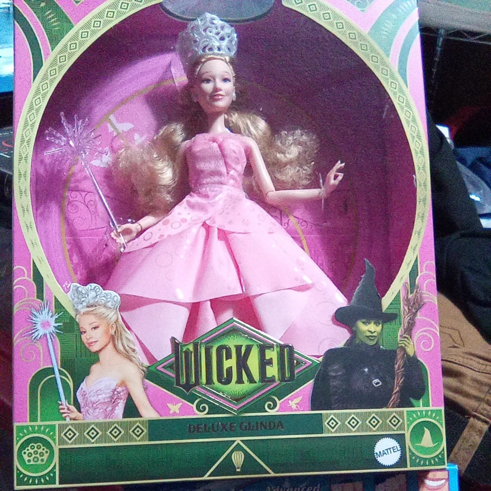 Universal Wicked For Good Deluxe Glinda Pink Dress 11" Figure Mattel 2024 2025 - Image 1 of 1