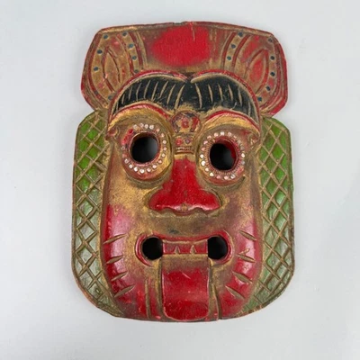 The Vampire Diaries Original Prop Tribal Folk Art Wooden Mask Wall Hanging - Image 1 of 4