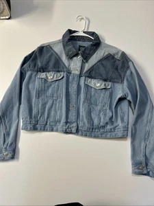 WILD FABLE WOMENS BLUE 2 TONE CROPPED BUTTON UP DENIM JACKET SIZE Large - Picture 1 of 8