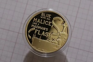 🧭 🇯🇪 JERSEY ISLAND 50 PENCE GOLD PLATED 2015 MALICE & MAD MANS B78 WX4 - Picture 1 of 2