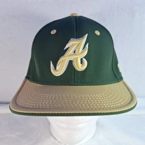 Under Armour Flat Bill Geen & Gold Hat Cap A Logo Size XL Trojan On The Back - Picture 1 of 10
