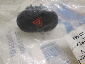 Interruptor de peligro T-10 Chevy HHR 2006-2011 NOS 20934801 - Imagen 1 de 3