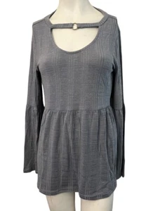 Ladies Small Knit Long Sleeve Tunic Sweater Blouse Bell Sleeve Oversized NWT - Picture 1 of 6
