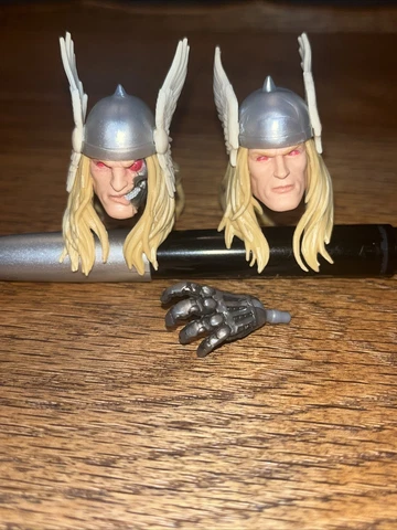 Marvel Legends Thor Ragnarok 6" Heads And Hand Kit MINT Cover