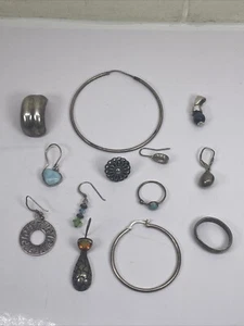 Konvolut Sterling Silber 925 verschiedene Stücke einzelne Ohrringe Ringe Anhänger geprüft - Bild 1 von 22