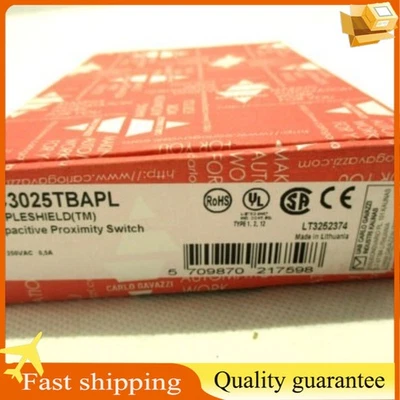 1PC CARLO GAVAZZI EC3025TBAPL Proximity Switch fast shipping - Image 1 of 3